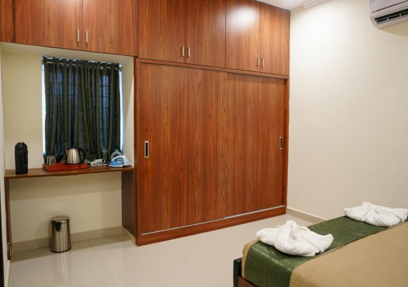 Hotel Urban Sleep Airport Zone Shamshabad Esterno foto